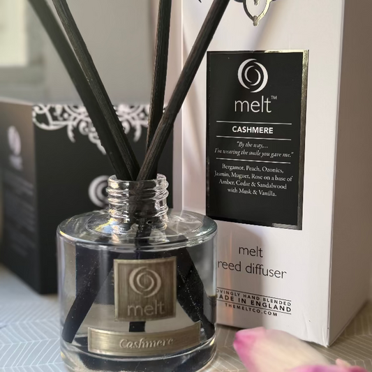 Melt Cashmere diffuser with packaging